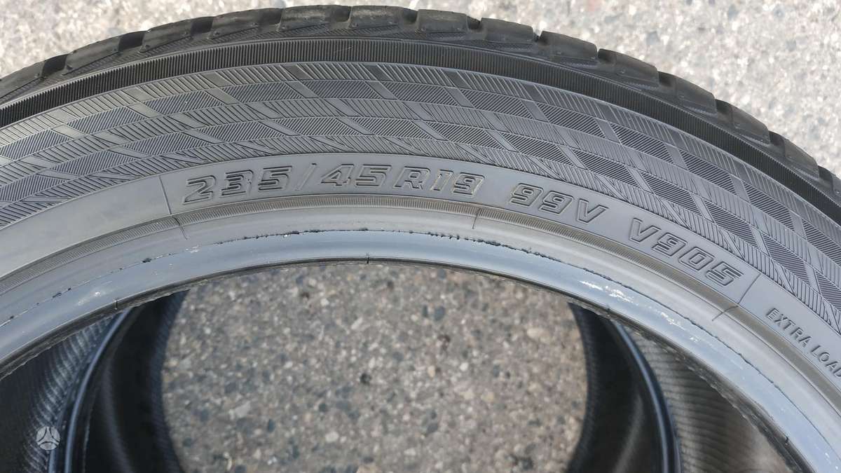 Yokohama, winter 235/45 R19