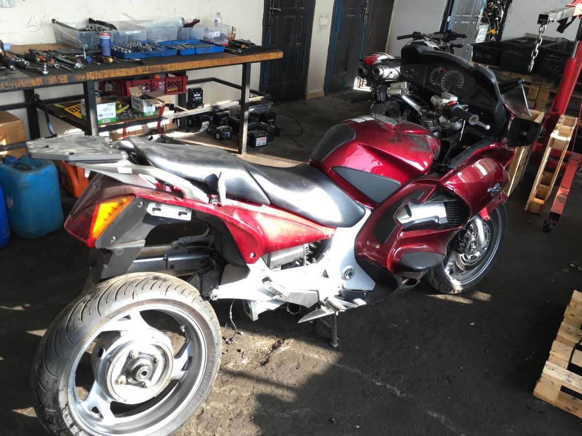 Honda ST, touring / sport touring