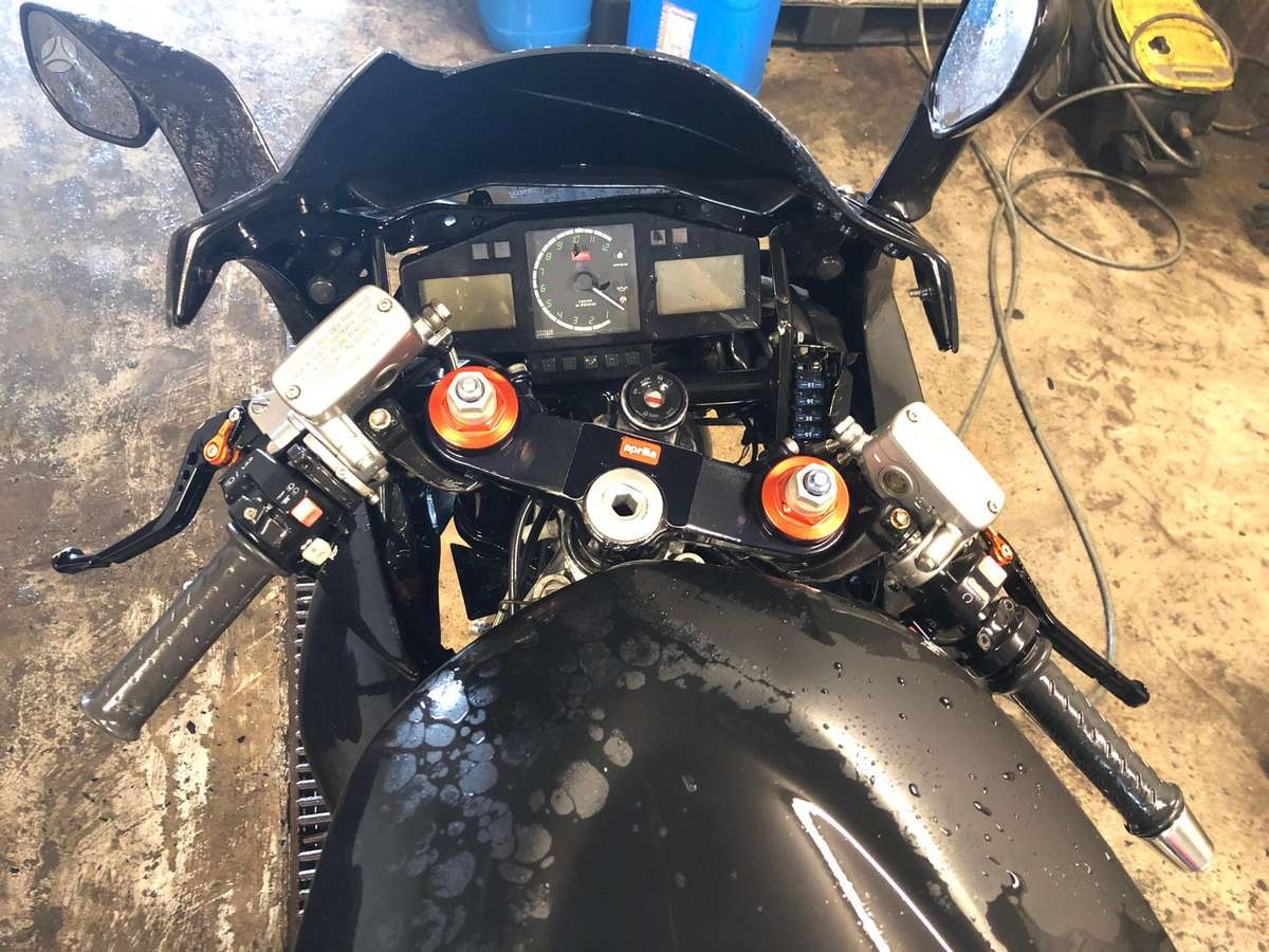 Aprilia RSV, спортбайки / superbikes