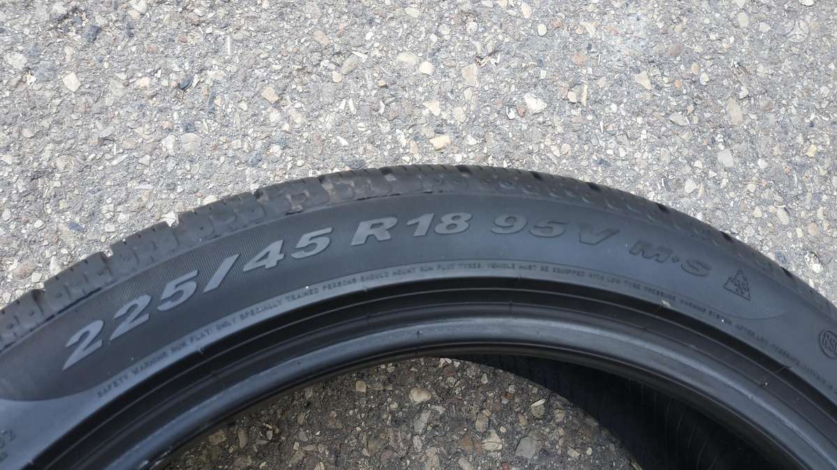 Pirelli, winter 225/45 R18
