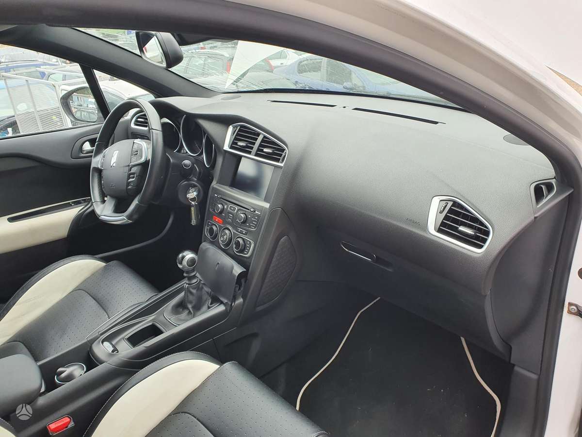 Citroen DS4, 5FU, Variklis deze ok rida 147000km