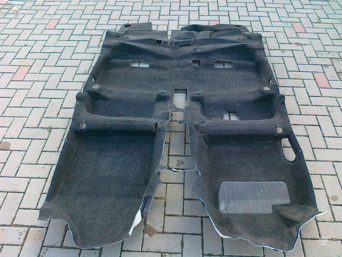 Toyota Yaris детали двигателя