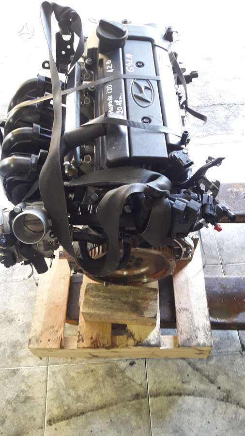 Hyundai i20, G4LA, 30000km beges