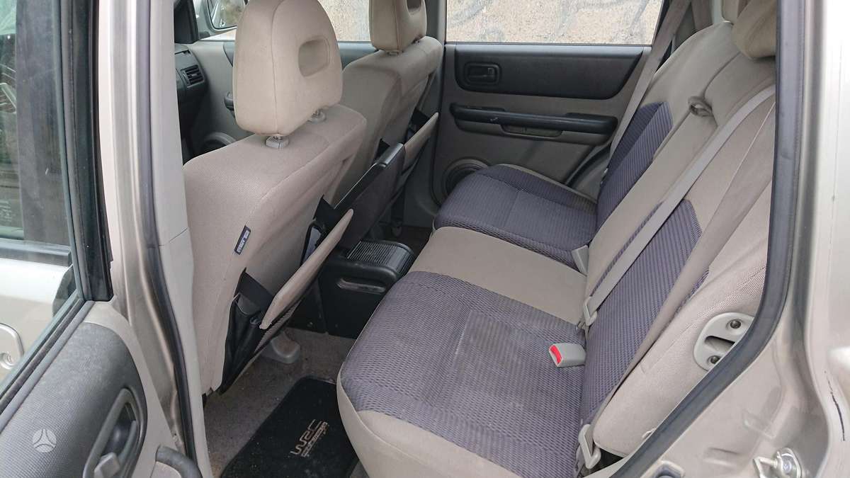 Nissan X-Trail for parts