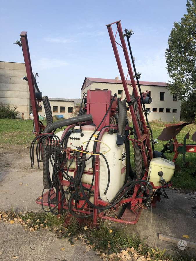 Hardi 320, разбрызгиватели