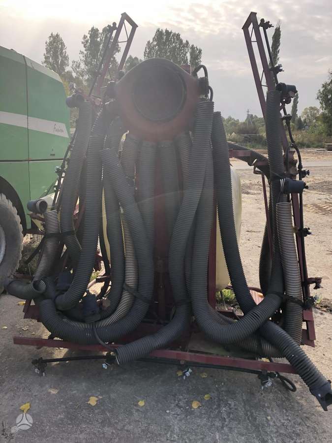 Hardi 320, purkštuvai