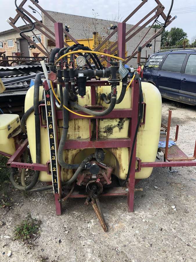 Hardi Lx800, purkštuvai