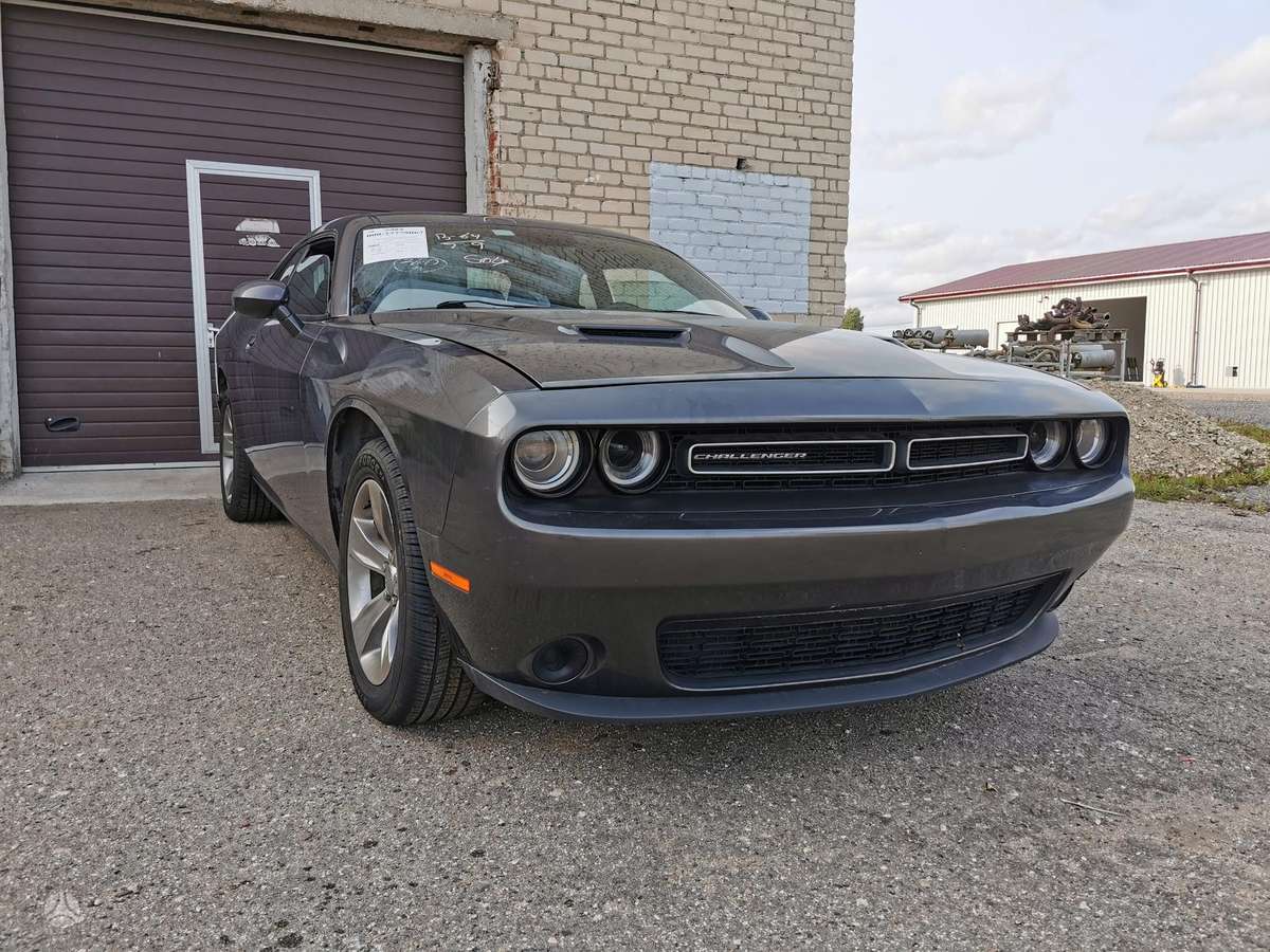 Dodge Challenger