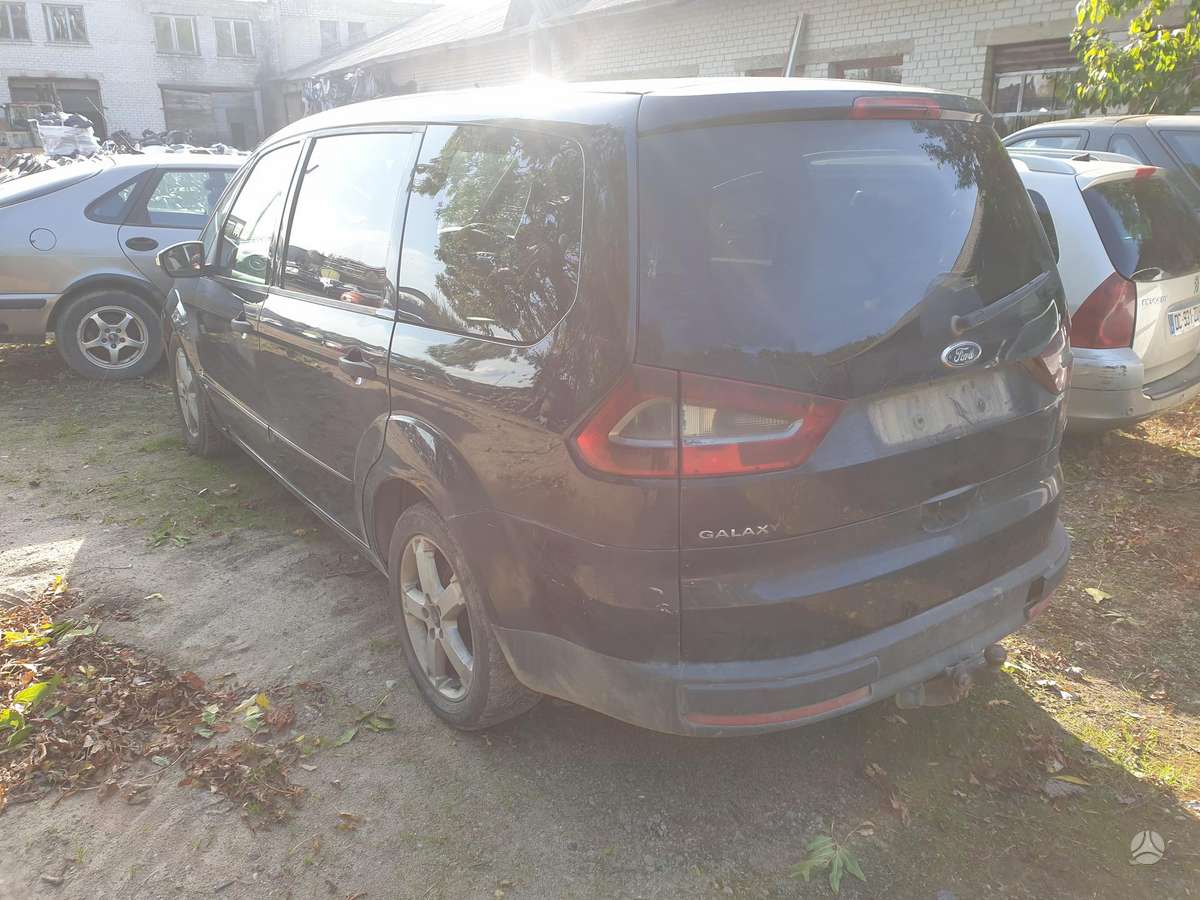 Ford Galaxy по частям