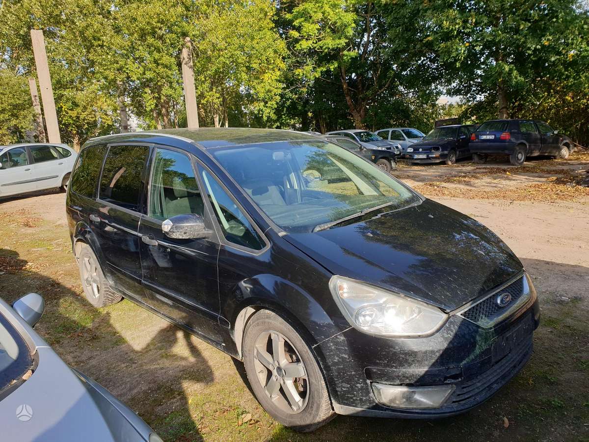 Ford Galaxy по частям