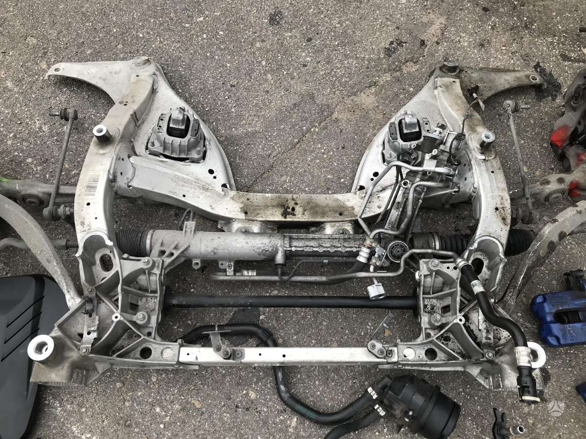 BMW 550
