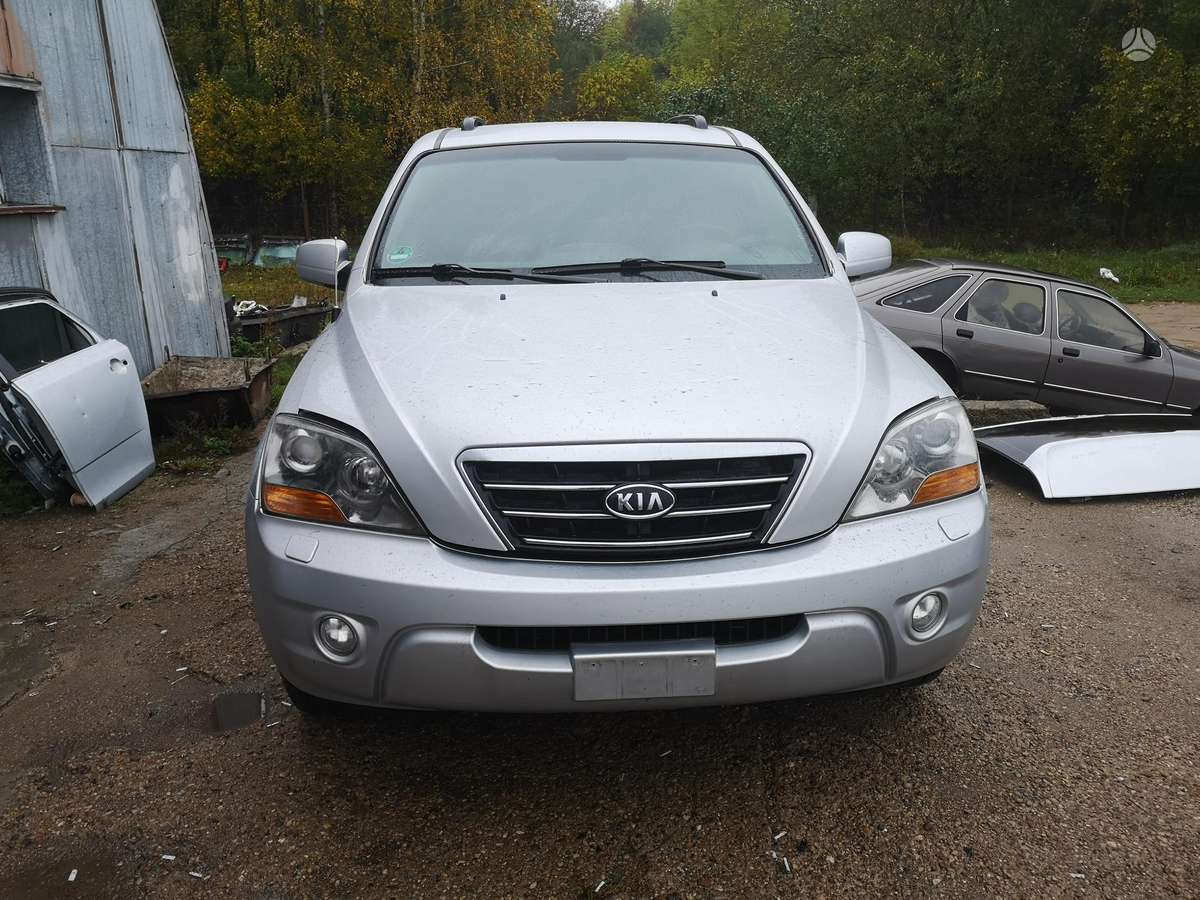 Kia Sorento по частям