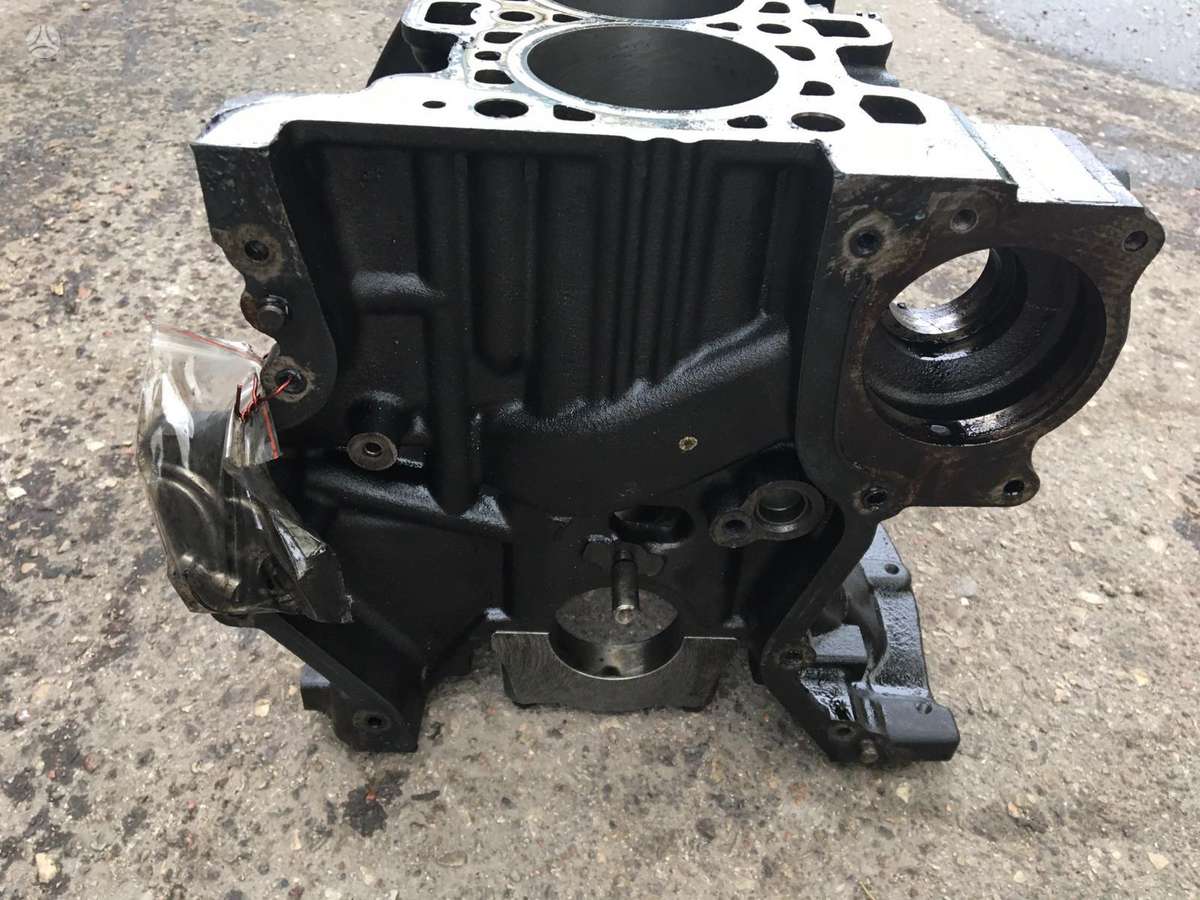 Opel Vivaro, R9M, engine parts