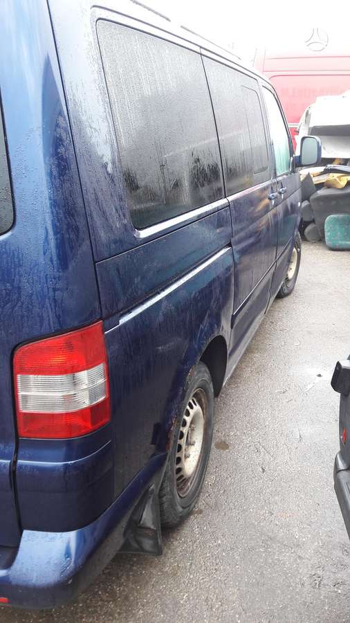 Volkswagen Multivan, passenger vans