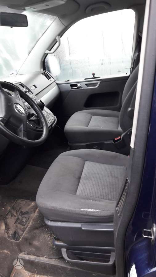 Volkswagen Multivan, passenger vans