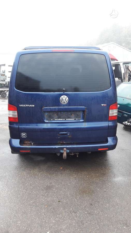 Volkswagen Multivan, passenger vans