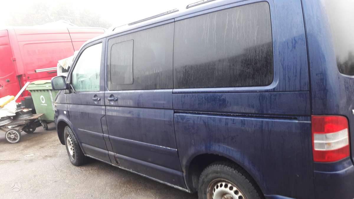 Volkswagen Multivan, passenger vans