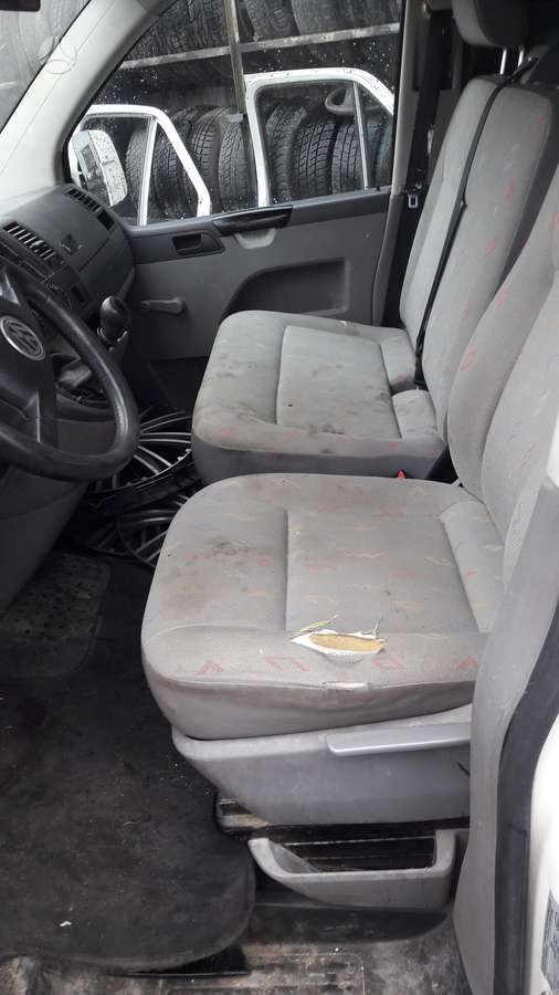 Volkswagen Multivan, passenger vans