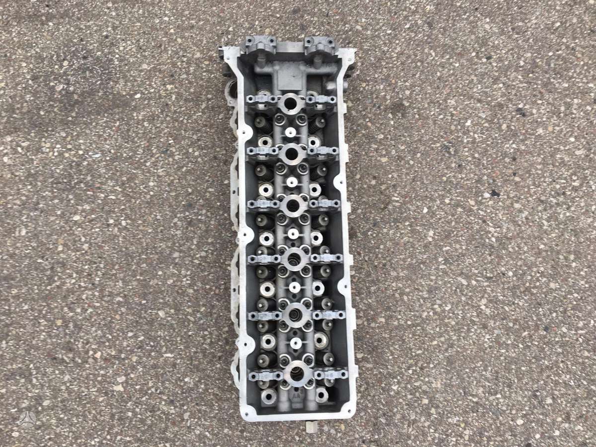 Aston Martin DB9, RF-4G4E-6090, cylinder head