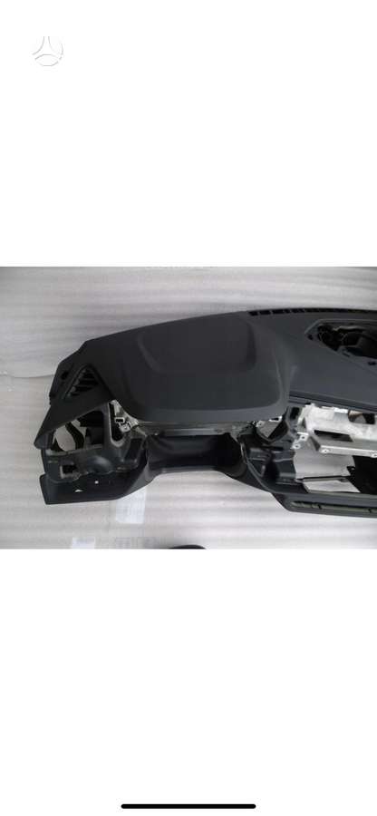 BMW Z4 salono detalės