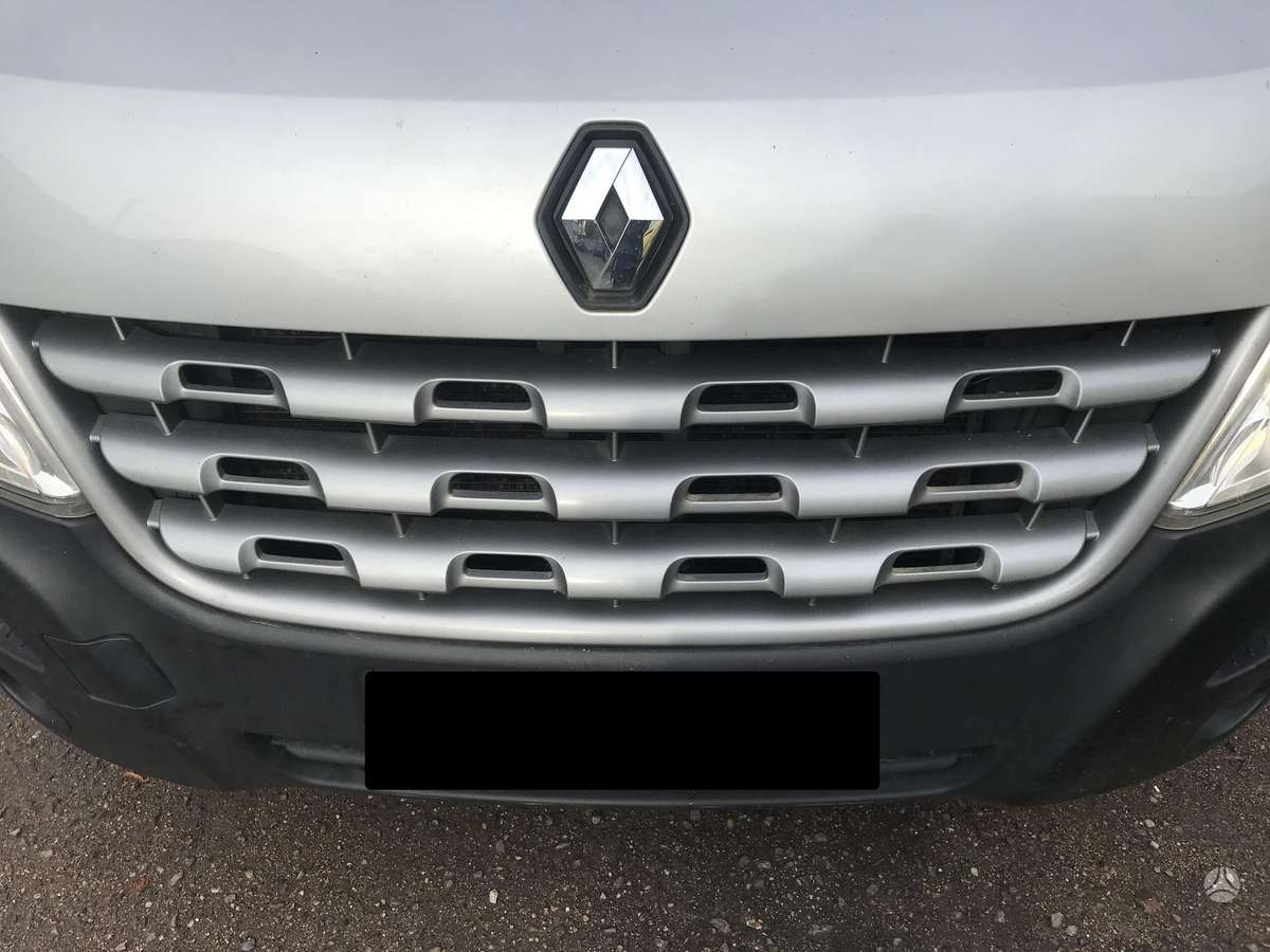 Renault MASTER, preču
