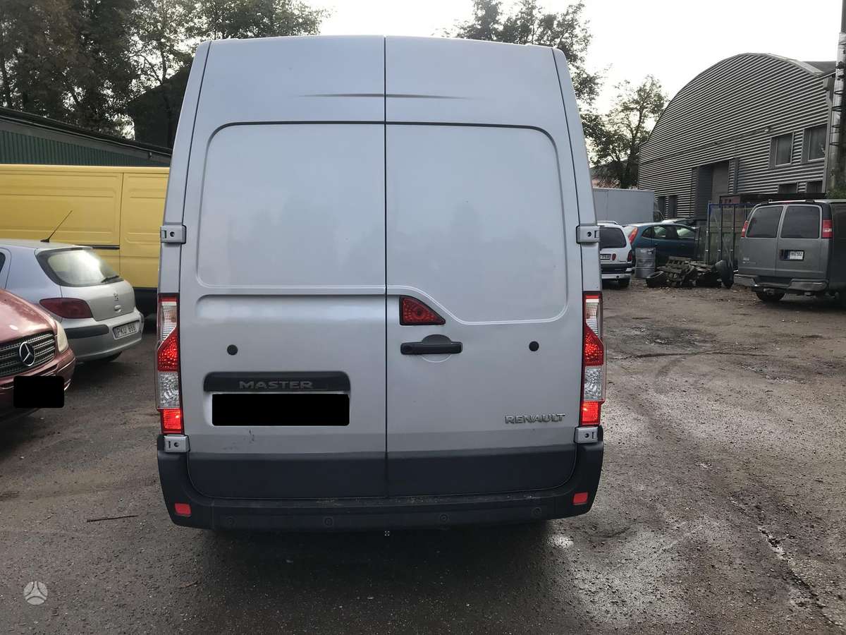 Renault MASTER, preču