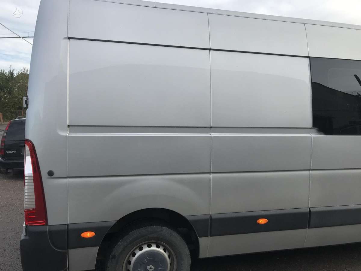 Renault MASTER, preču