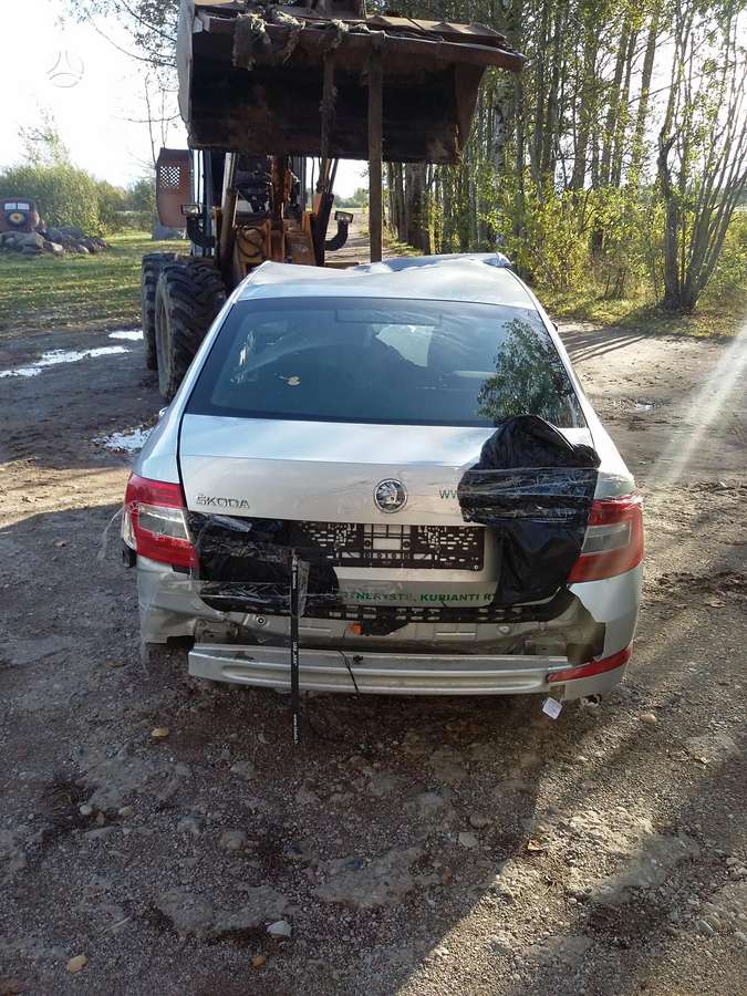 Skoda Octavia rezerves daļās