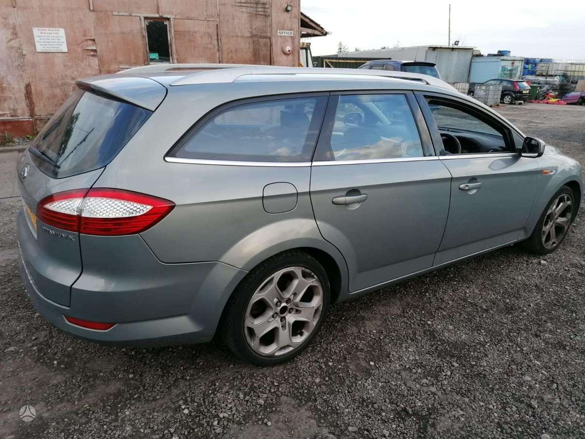 Ford Mondeo dalimis