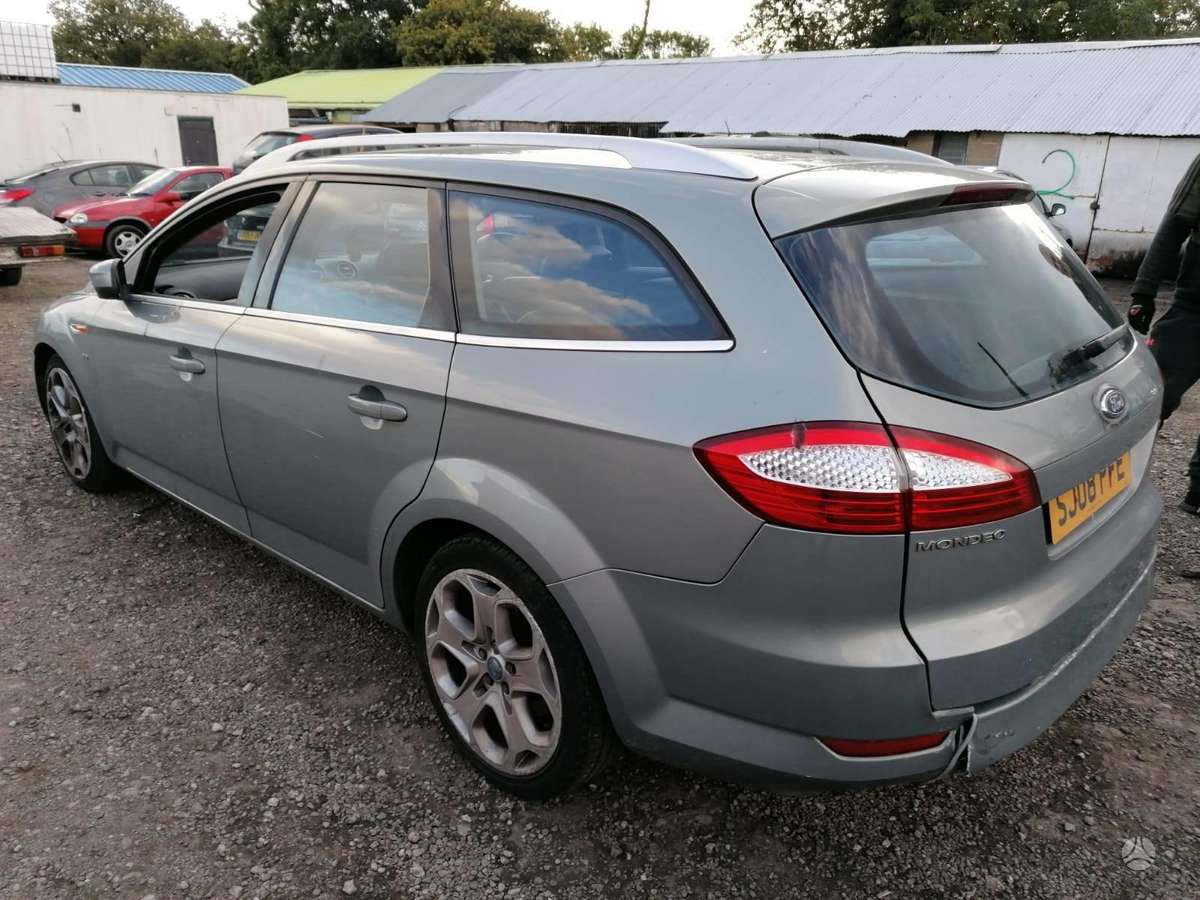 Ford Mondeo dalimis