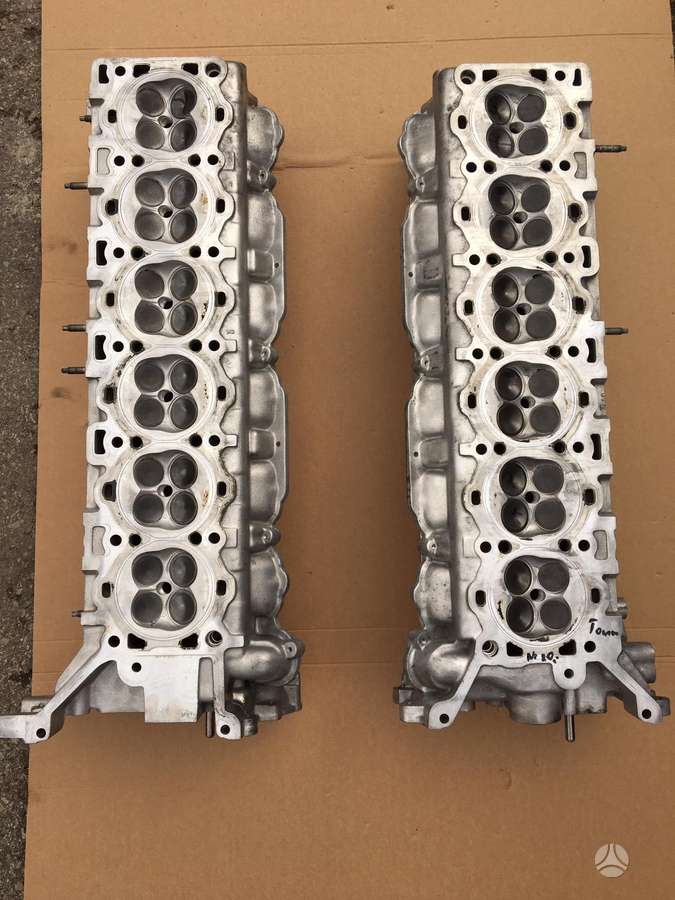 Aston Martin DB9, RF-4G4E-6090, cylinder head