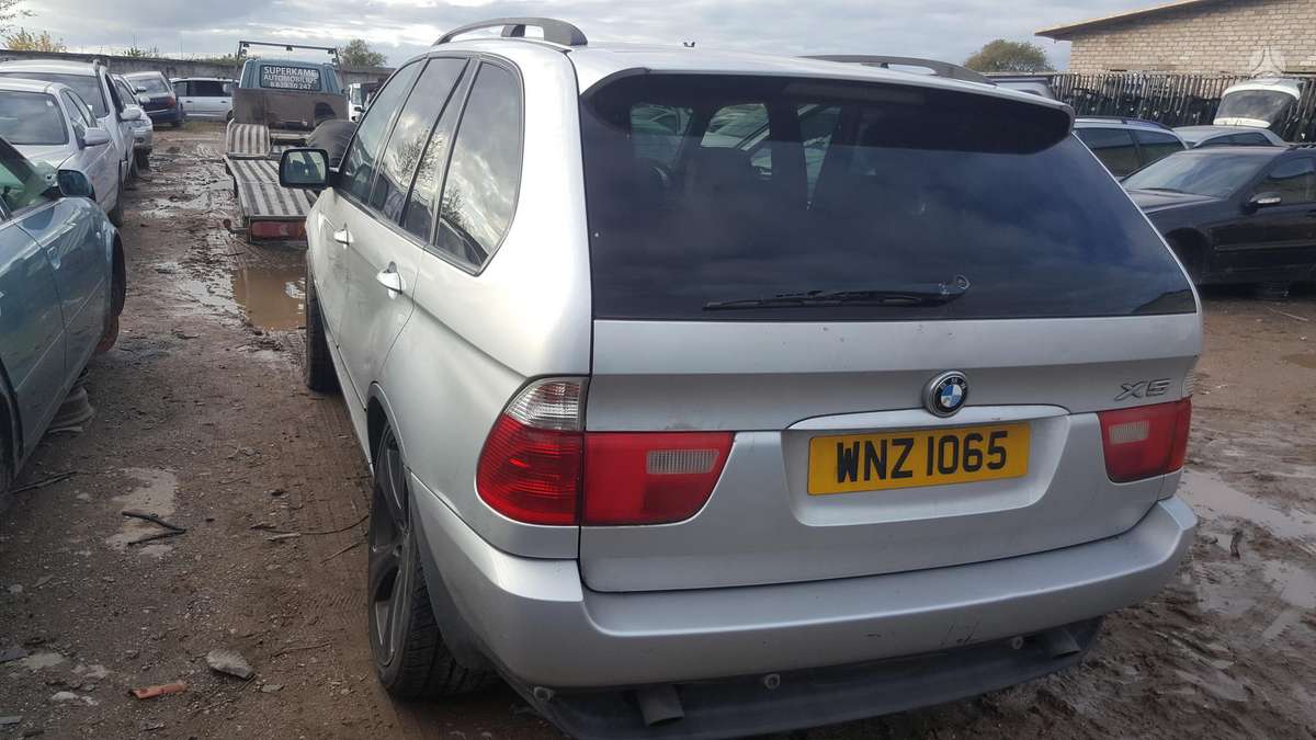 BMW X5