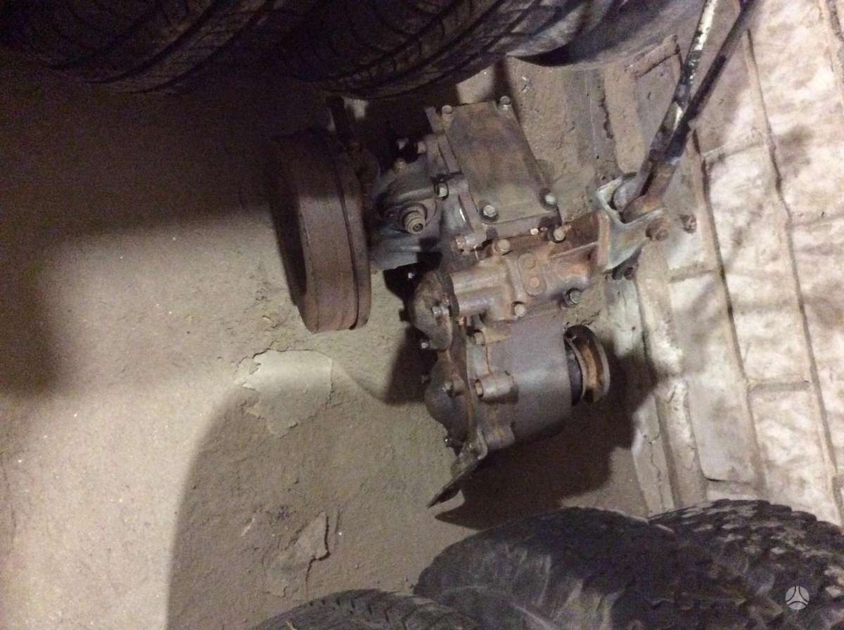 UAZ 469 engine parts