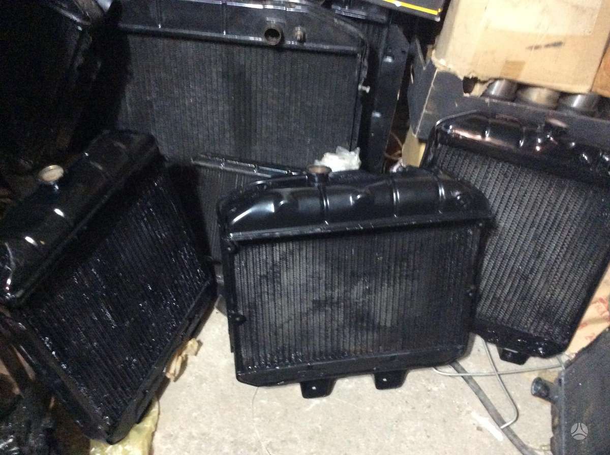 GAZ 69A engine cooling parts