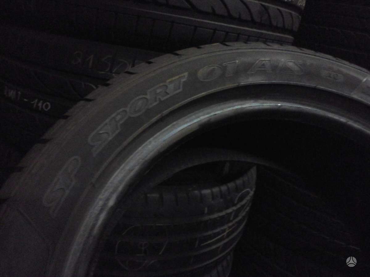 Dunlop ZieminesUniversalios, universalios 215/45 R16