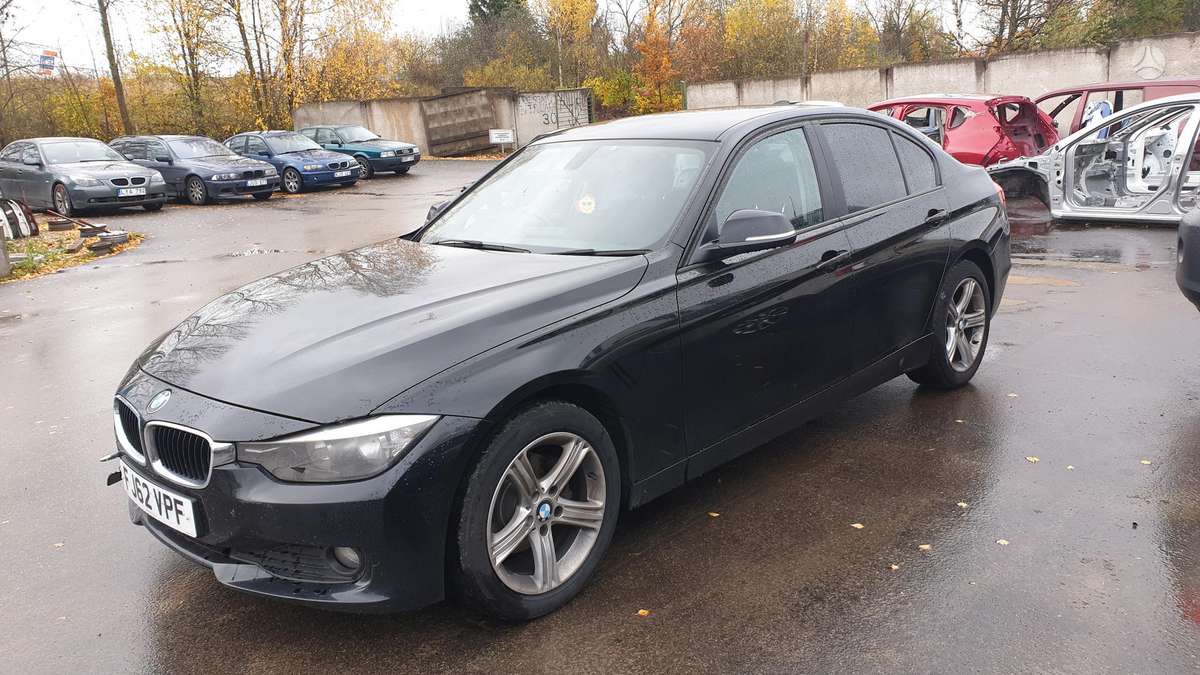 BMW 320