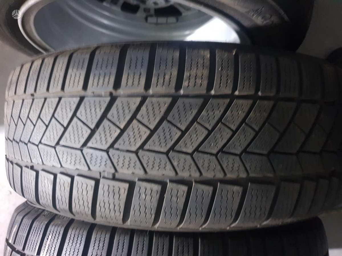 BMW E90, lengvojo lydinio, R16