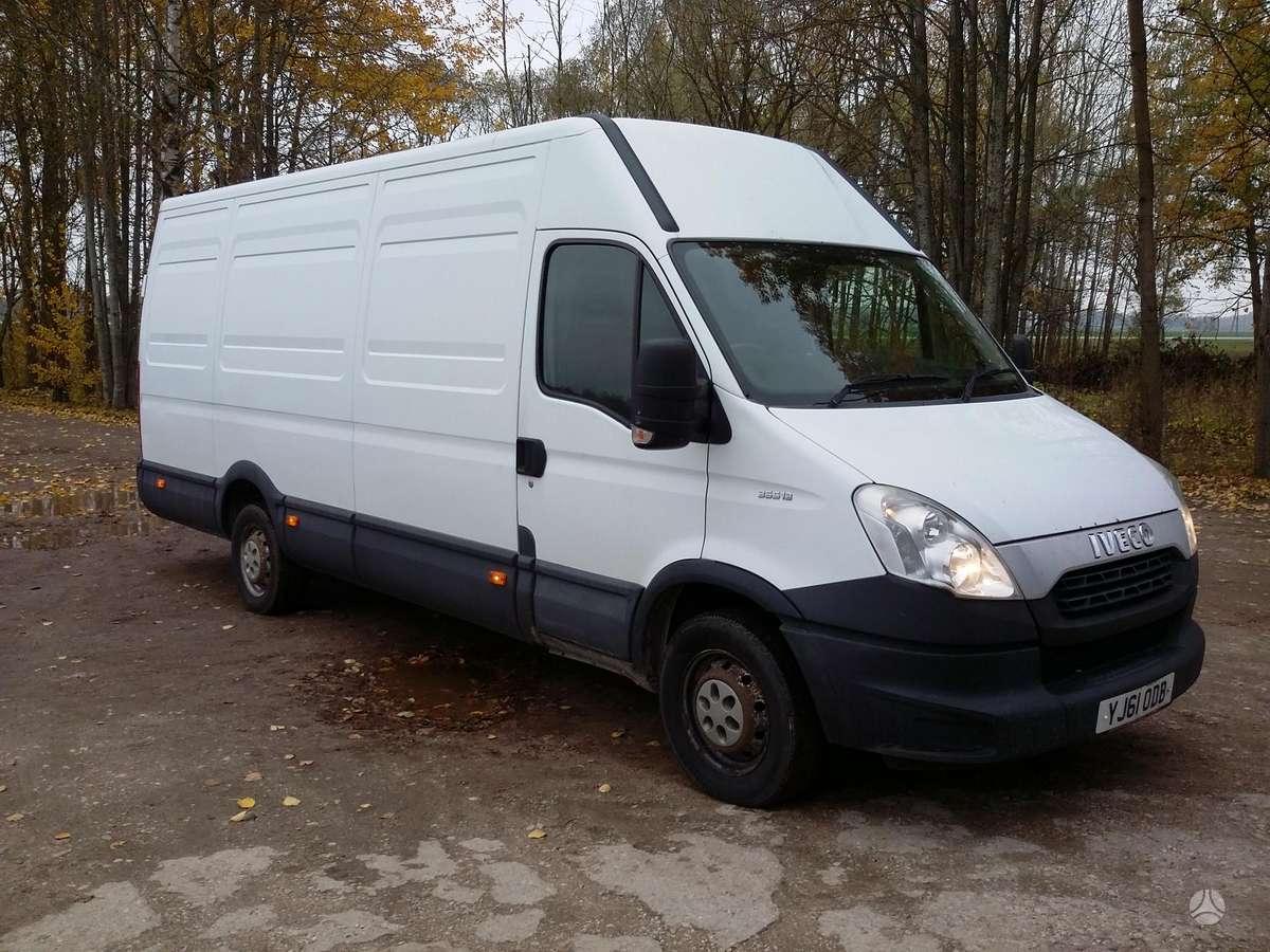 Iveco 35S13, cargo vans