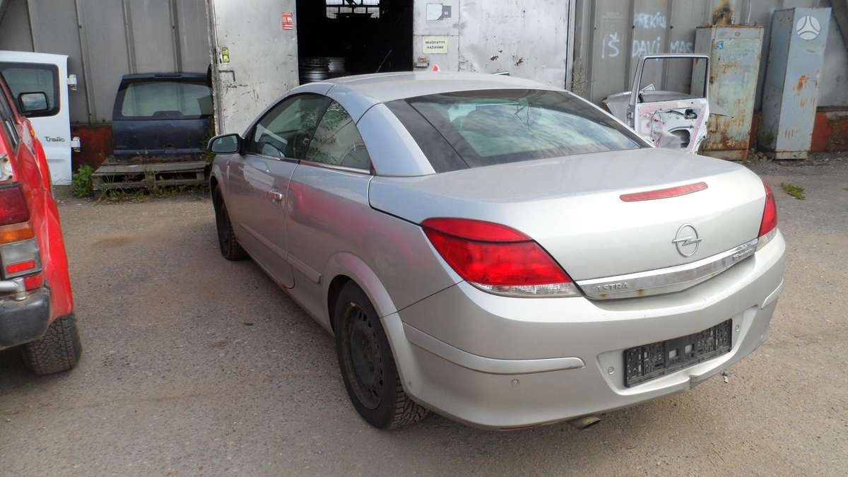 Opel Astra for parts