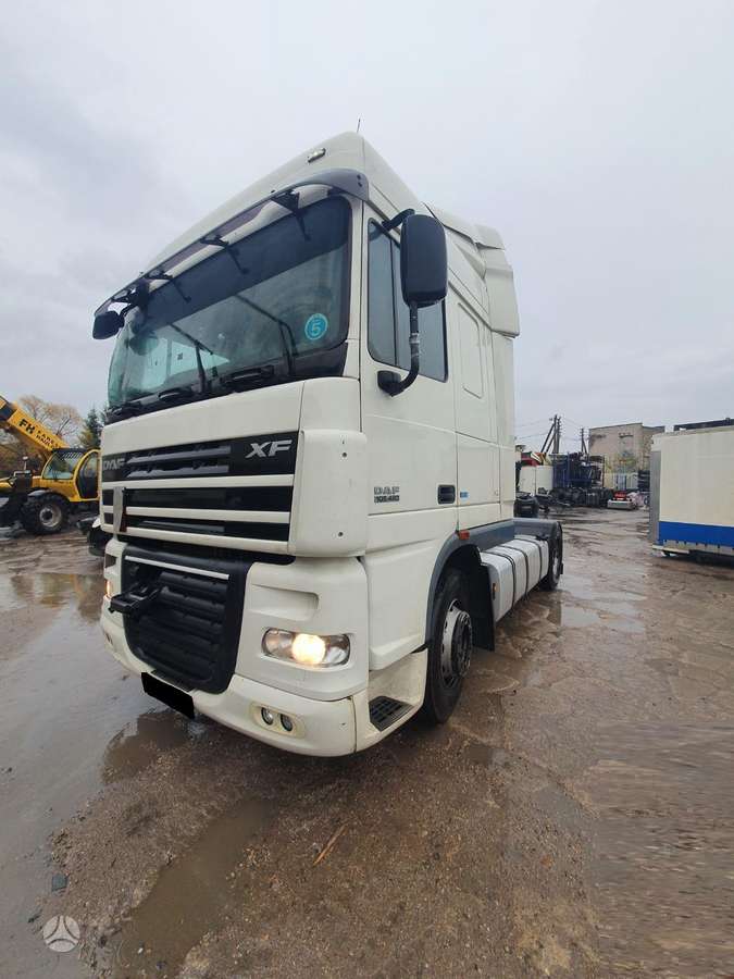 DAF XF105, vilkikai