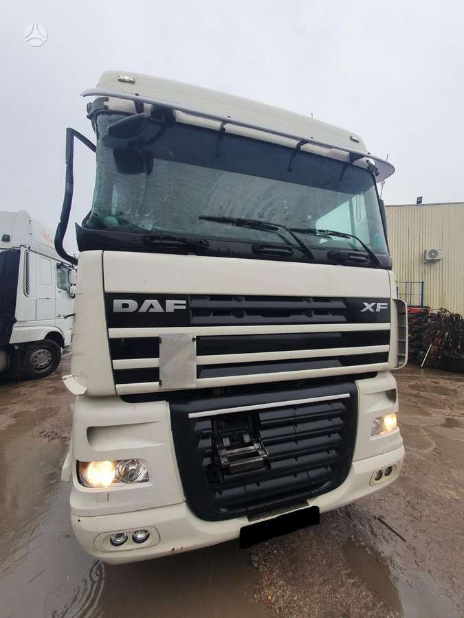 DAF XF105, vilkikai