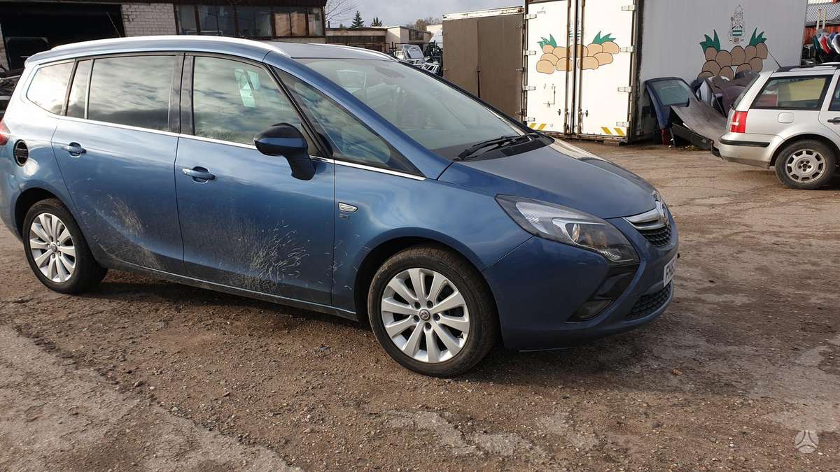 Opel Zafira Tourer Rida 141 000