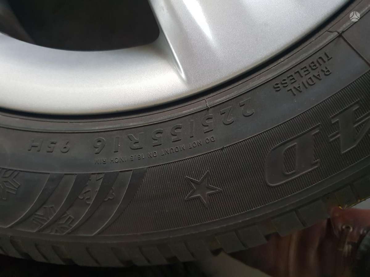 BMW F30 3KL 2014M, lengvojo lydinio, R16