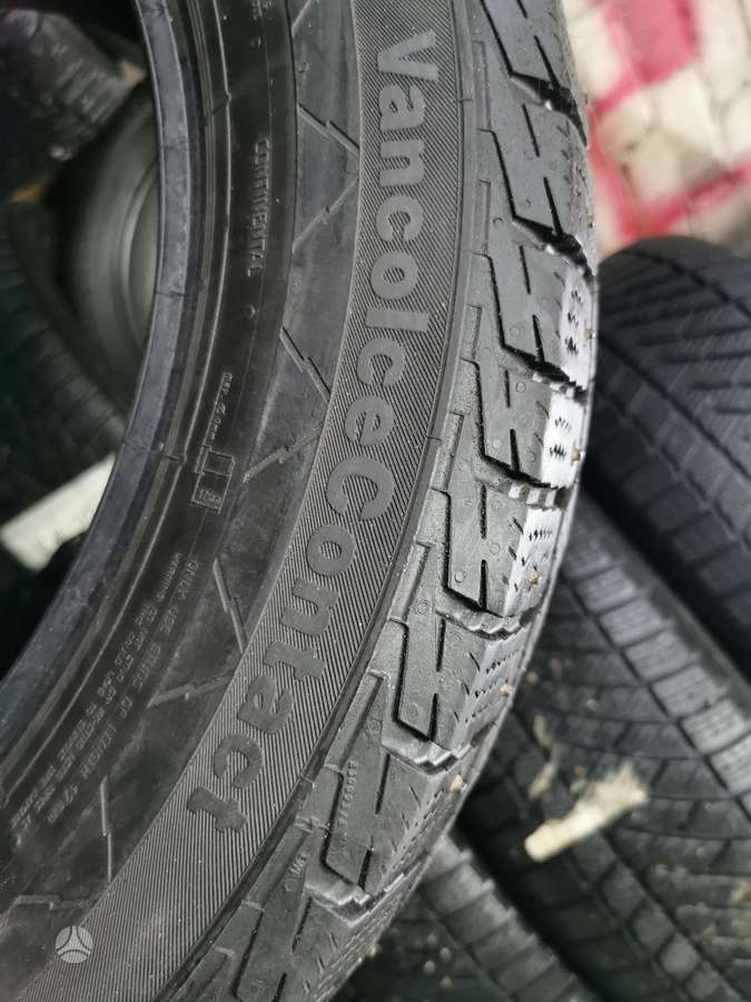 Continental VancoIceContact, зимние 215/60 R17