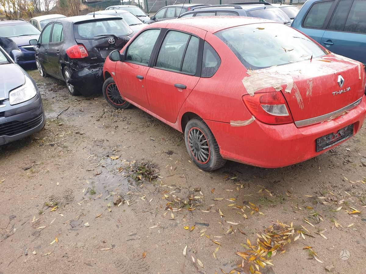 Renault Thalia dalimis