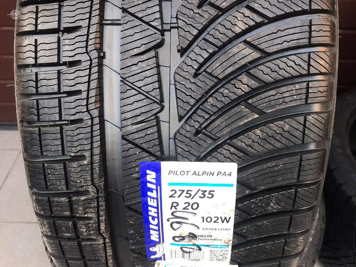 Pirelli Sotto Zero, зимние 255/35 R20