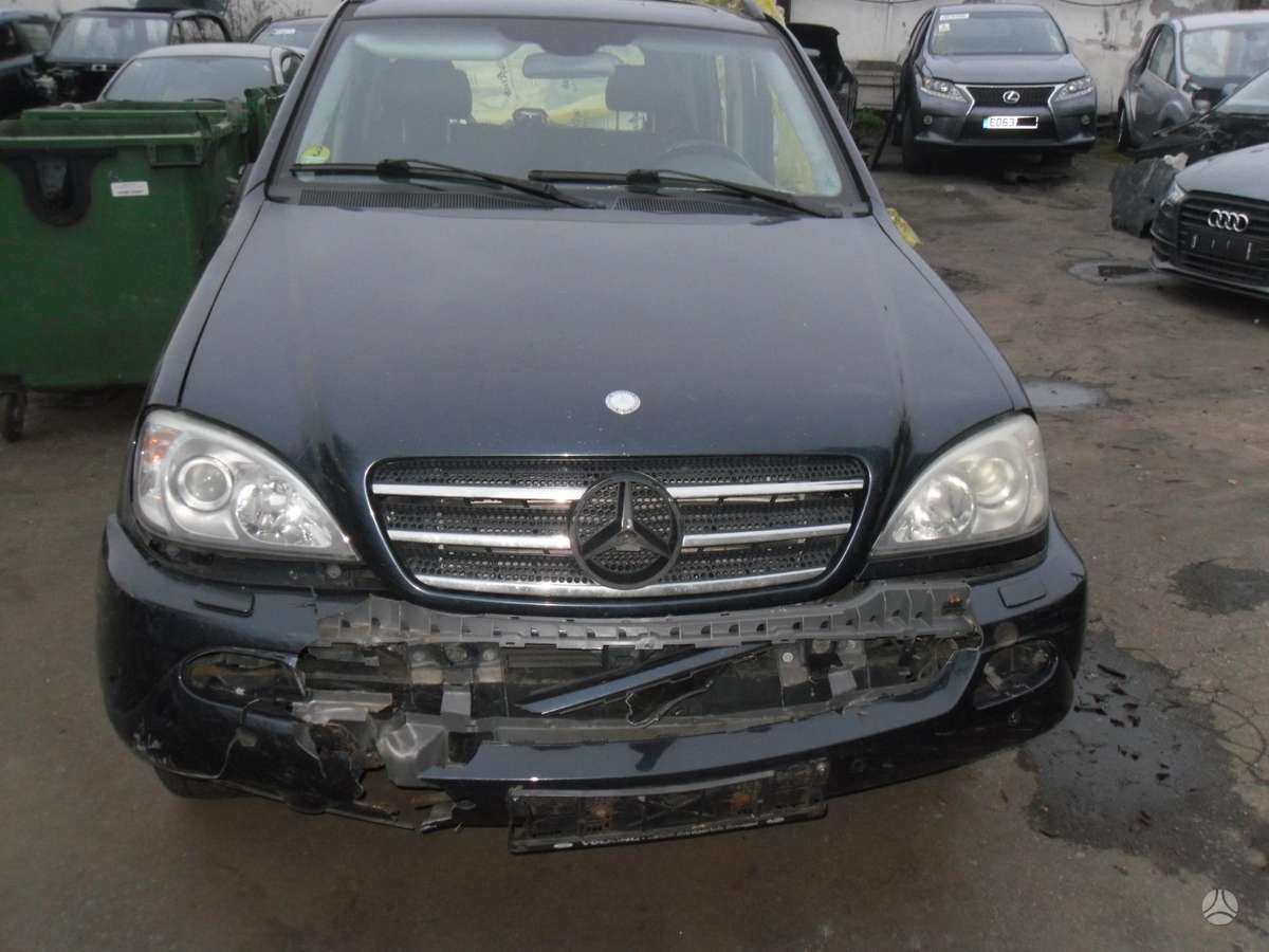 Mercedes-Benz ML400 по частям