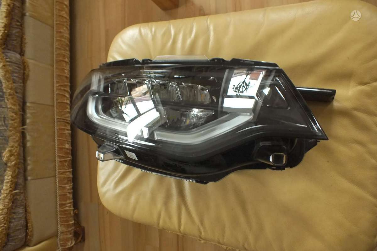 Land Rover Discovery фары