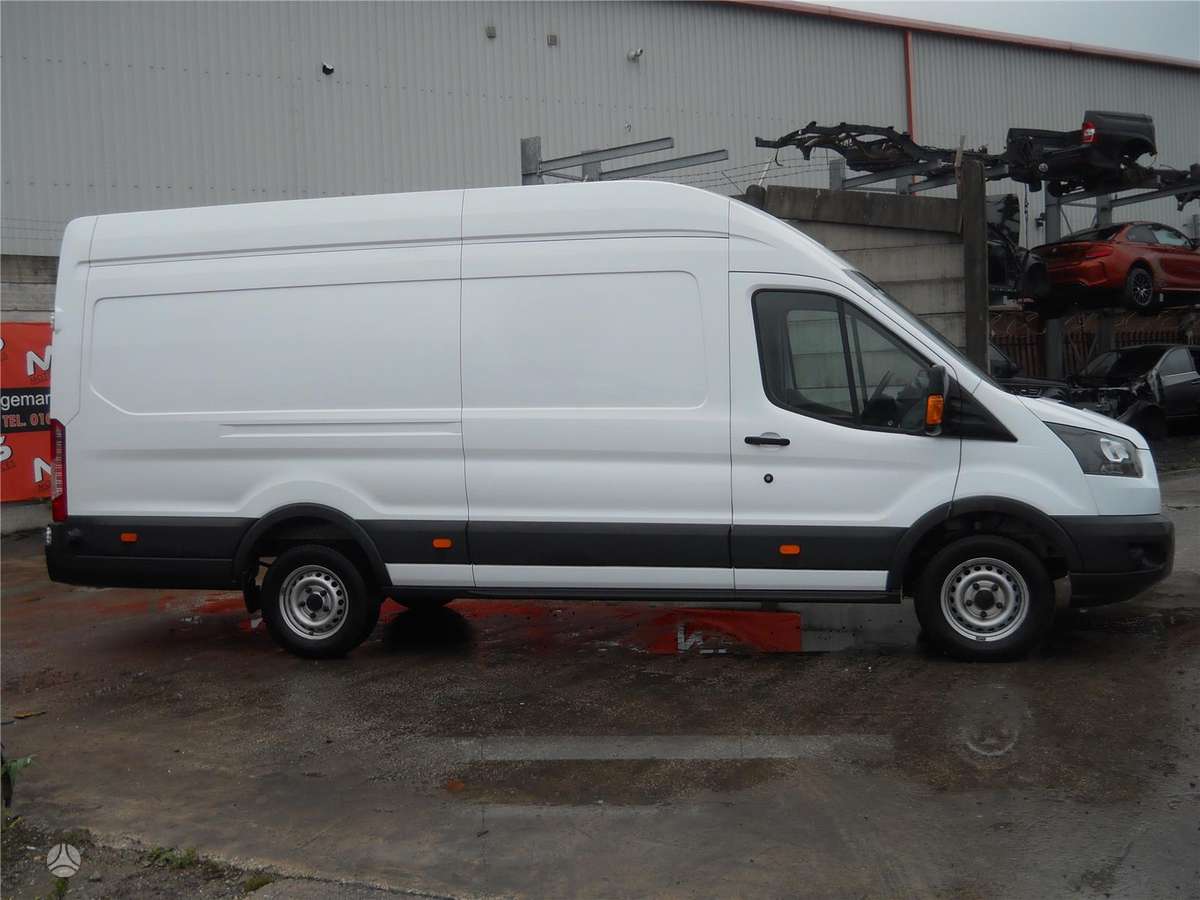 Ford Transit, preču