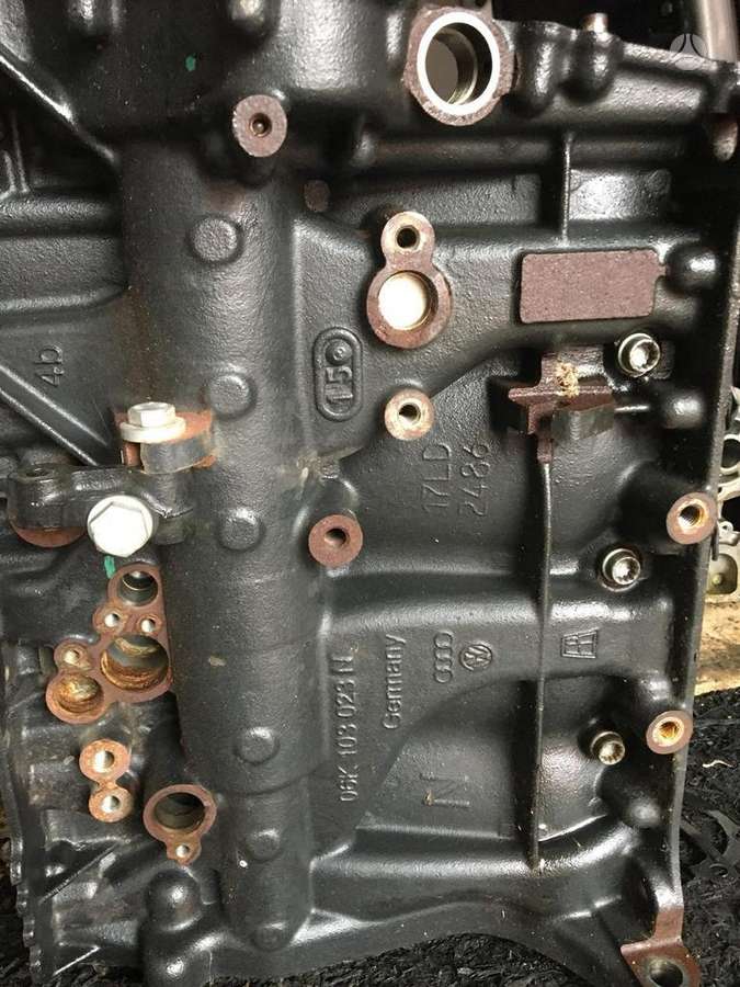 Volkswagen Polo, 06K103023N, engine block